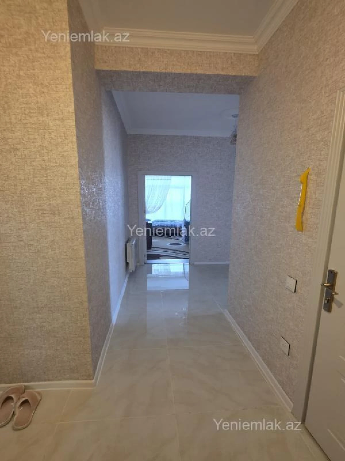 Satılır 2 otaqlı yeni tikili 93 m²