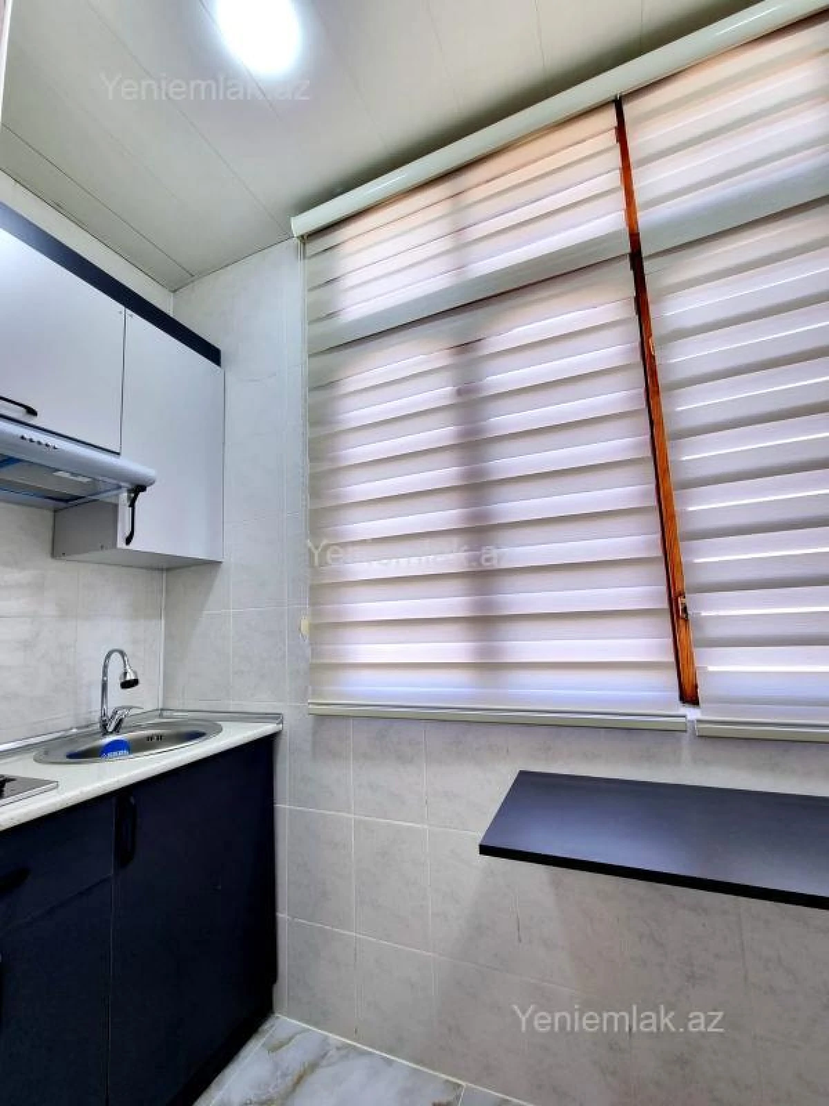 Satılır 2 otaqlı köhnə tikili 40 m²