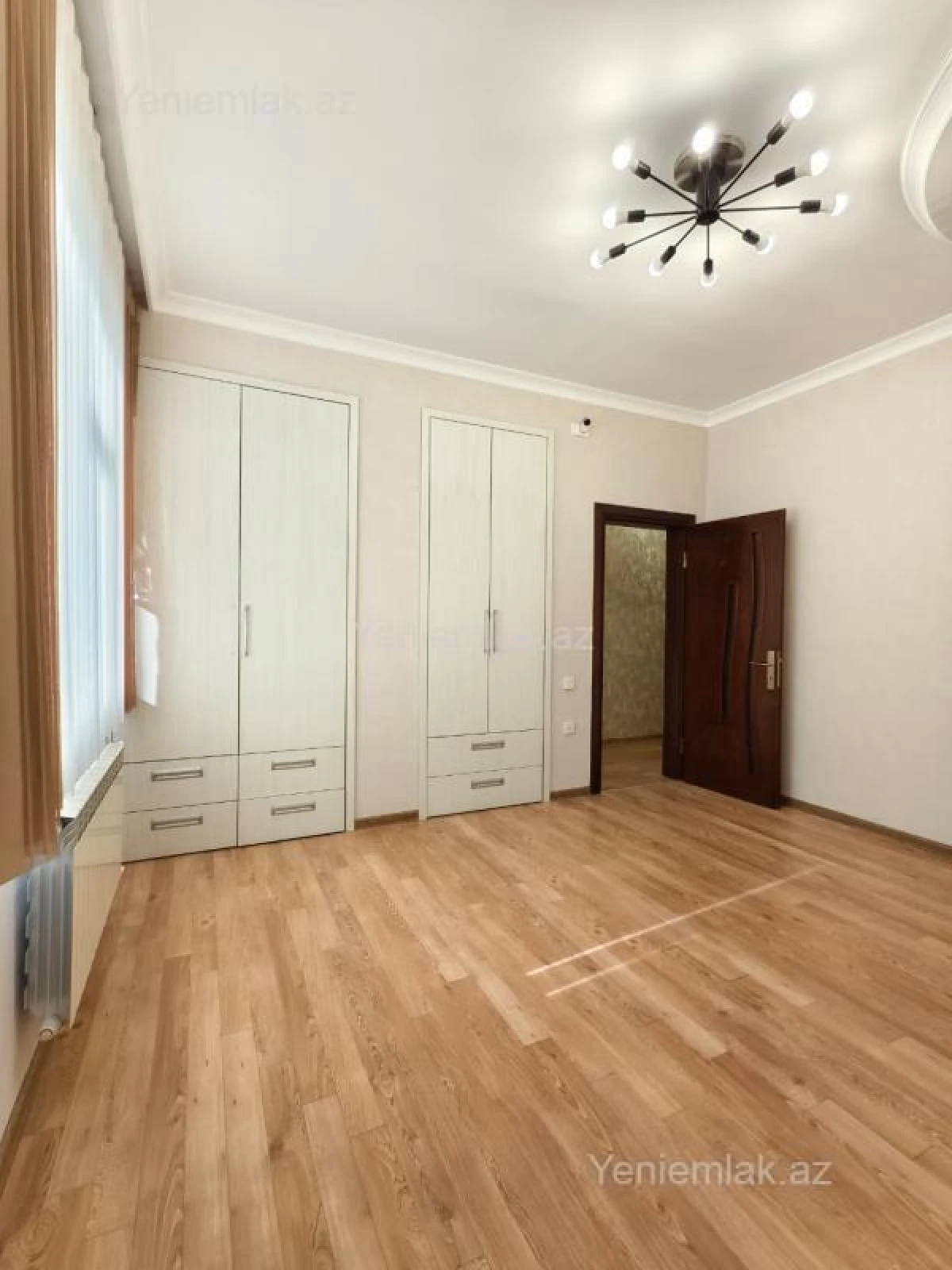 Satılır 3 otaqlı yeni tikili 111 m²