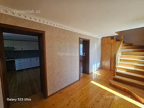 Satılır 5 otaqlı həyət evi 160 m²
