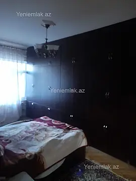 Satılır 3 otaqlı köhnə tikili 80 m²