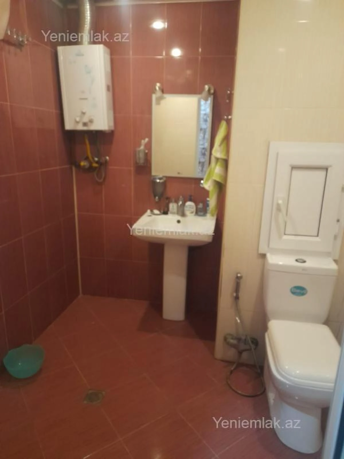 Satılır 3 otaqlı köhnə tikili 80 m²