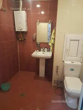 Satılır 3 otaqlı köhnə tikili 80 m²