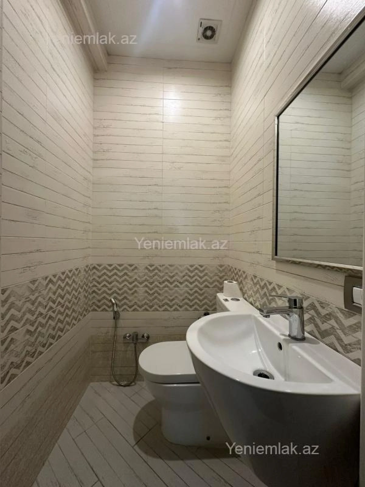 Satılır 3 otaqlı yeni tikili 105 m²