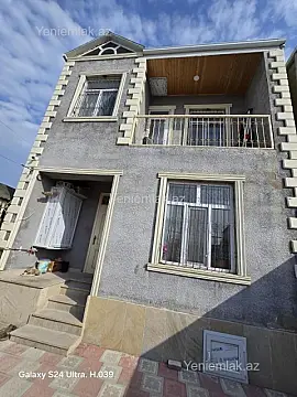Satılır 4 otaqlı həyət evi 150 m²