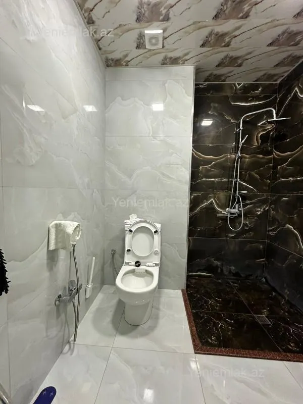 Satılır 3 otaqlı yeni tikili 68 m²