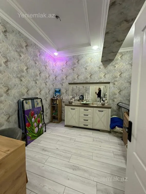 Satılır 3 otaqlı yeni tikili 68 m²