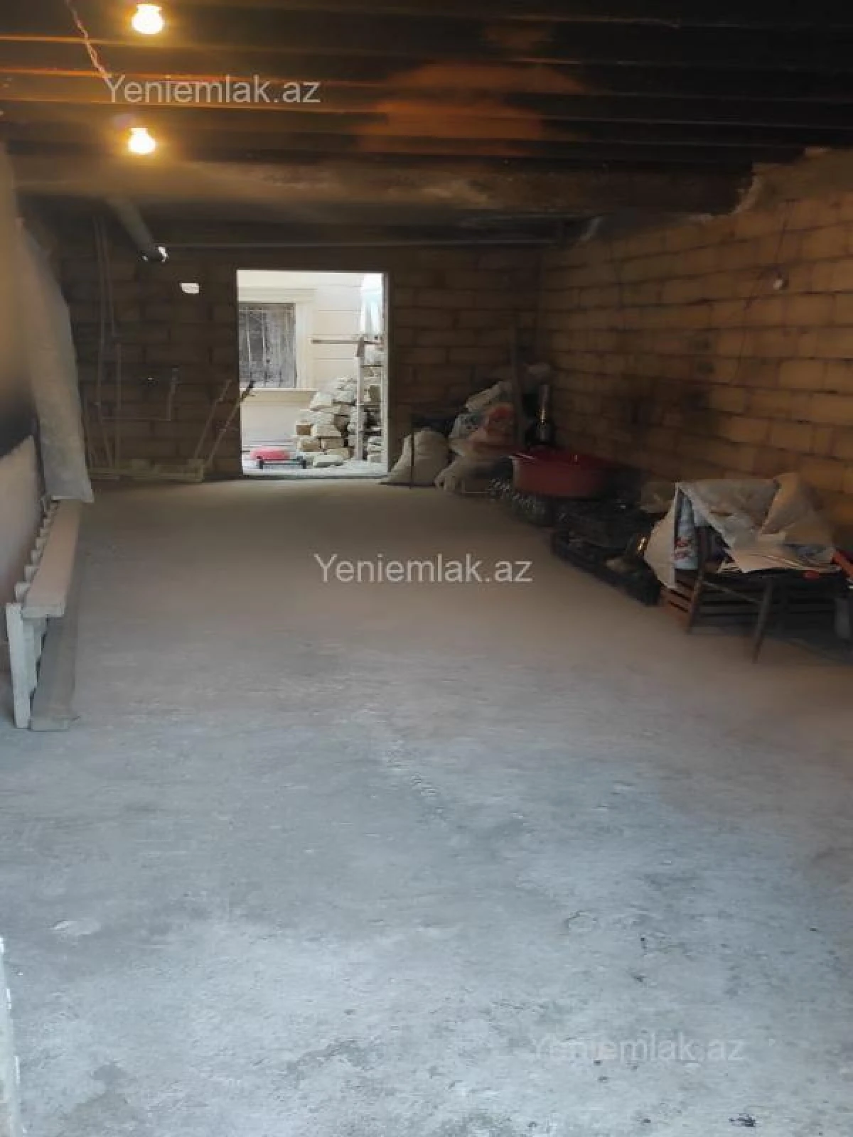 Satılır 6 otaqlı həyət evi 200 m²