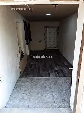 Satılır 6 otaqlı həyət evi 200 m²