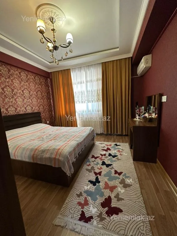 Satılır 3 otaqlı yeni tikili 94 m²