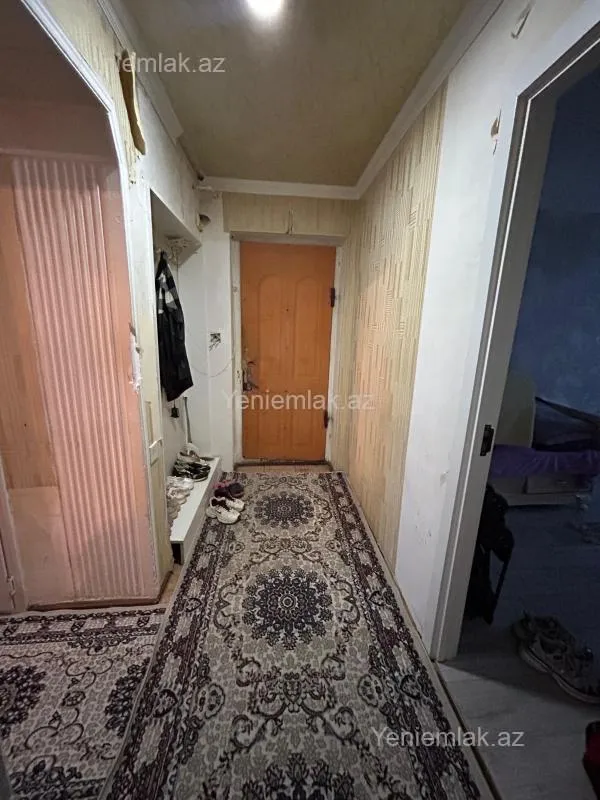 Satılır 3 otaqlı köhnə tikili 75 m²