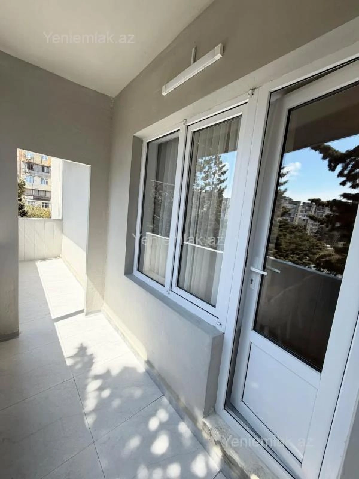 Satılır 3 otaqlı köhnə tikili 80 m²