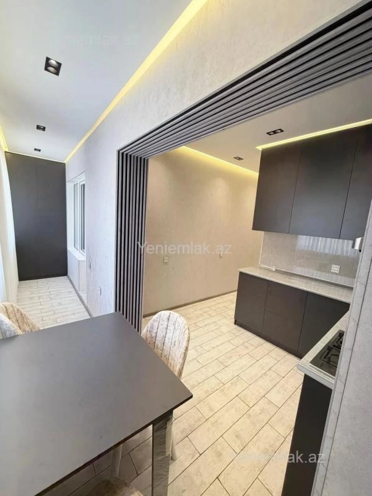 Satılır 3 otaqlı köhnə tikili 80 m²
