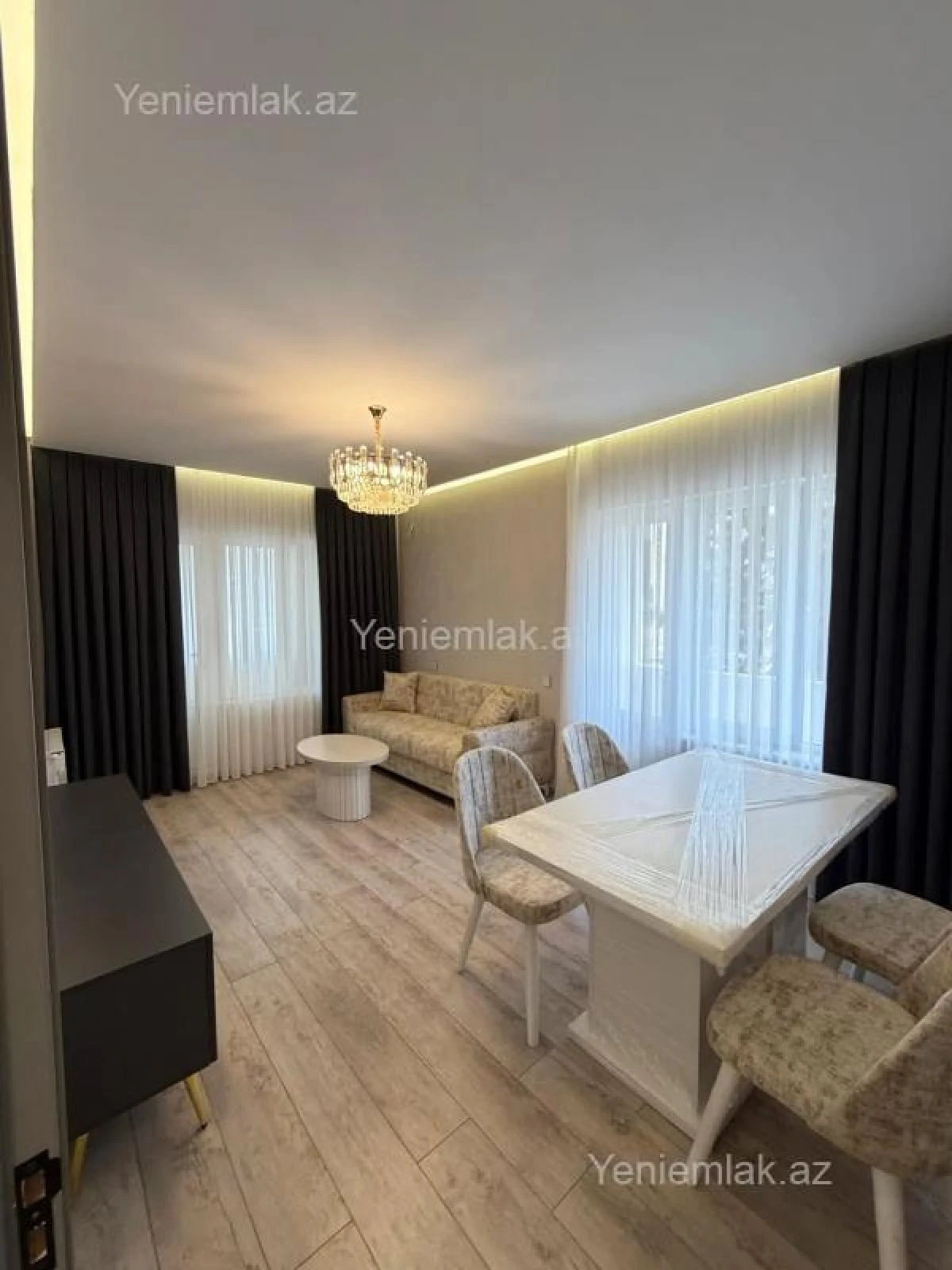 Satılır 3 otaqlı köhnə tikili 80 m²