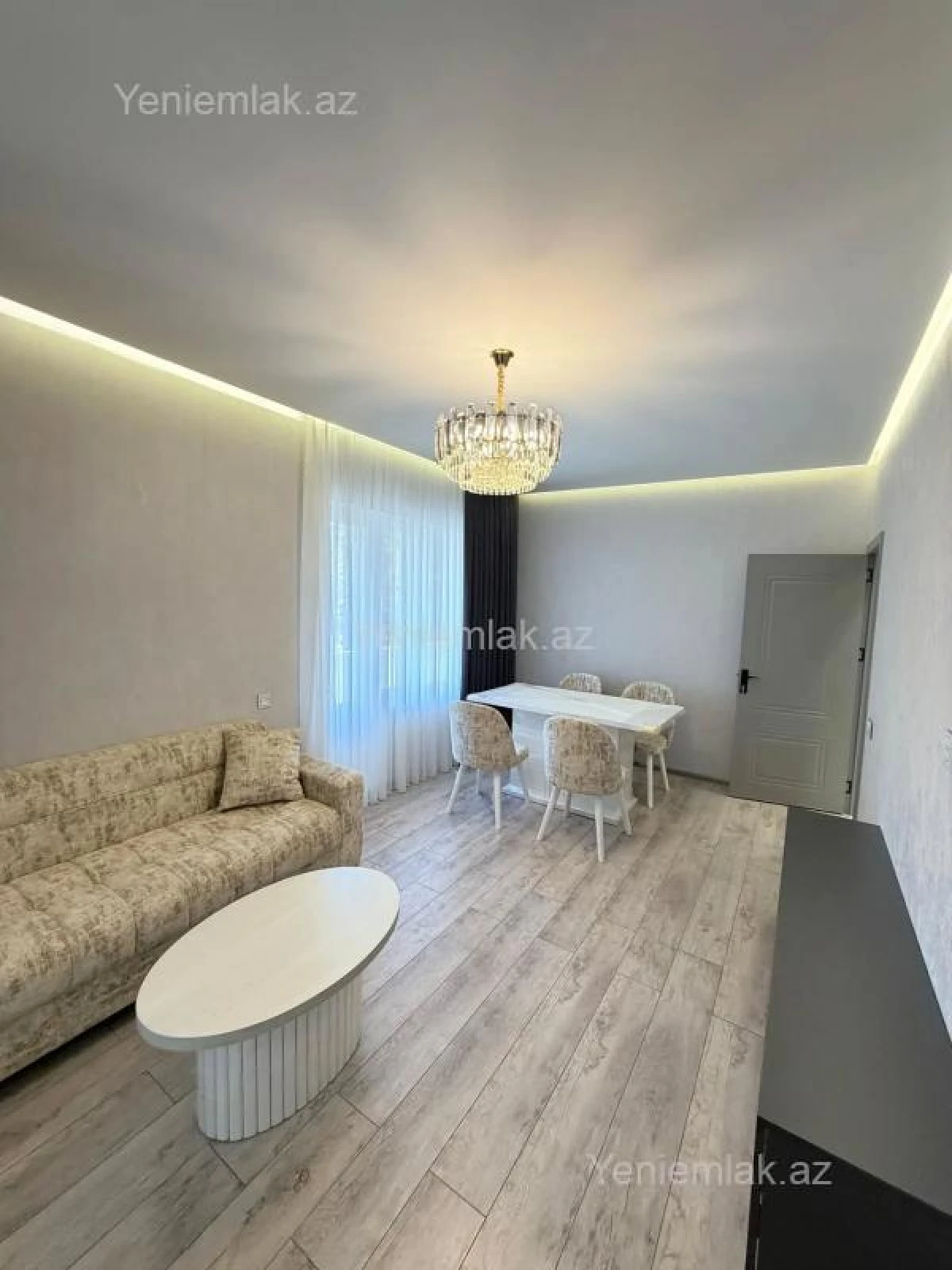 Satılır 3 otaqlı köhnə tikili 80 m²