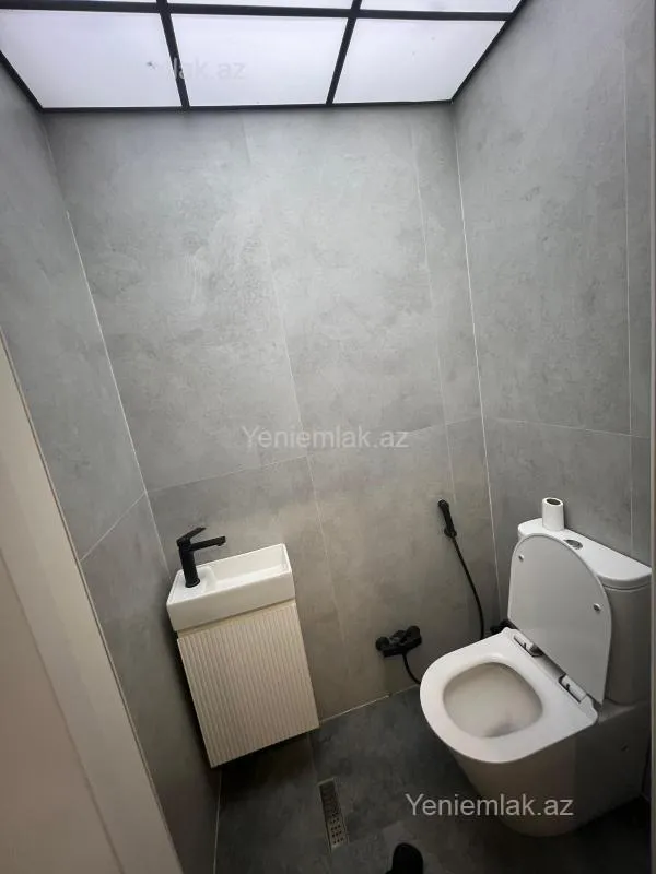 Satılır 2 otaqlı yeni tikili 56.6 m²