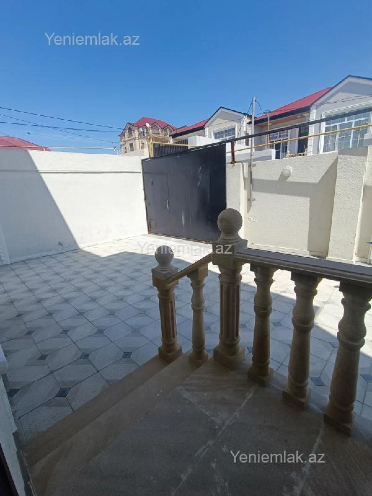 Satılır 4 otaqlı həyət evi 115 m²