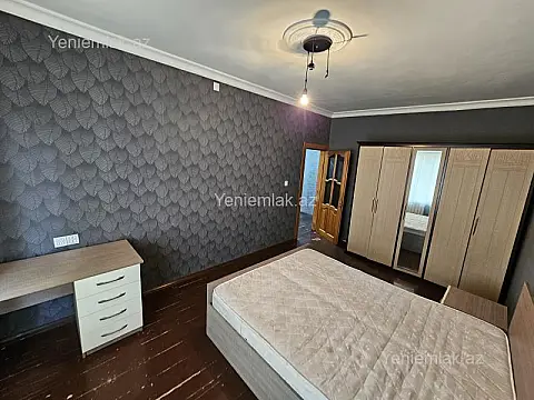 Satılır 3 otaqlı köhnə tikili 75 m²