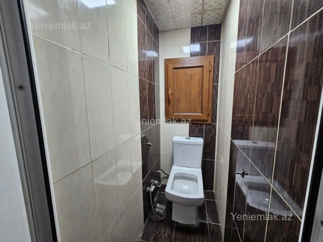 Satılır 3 otaqlı köhnə tikili 75 m²
