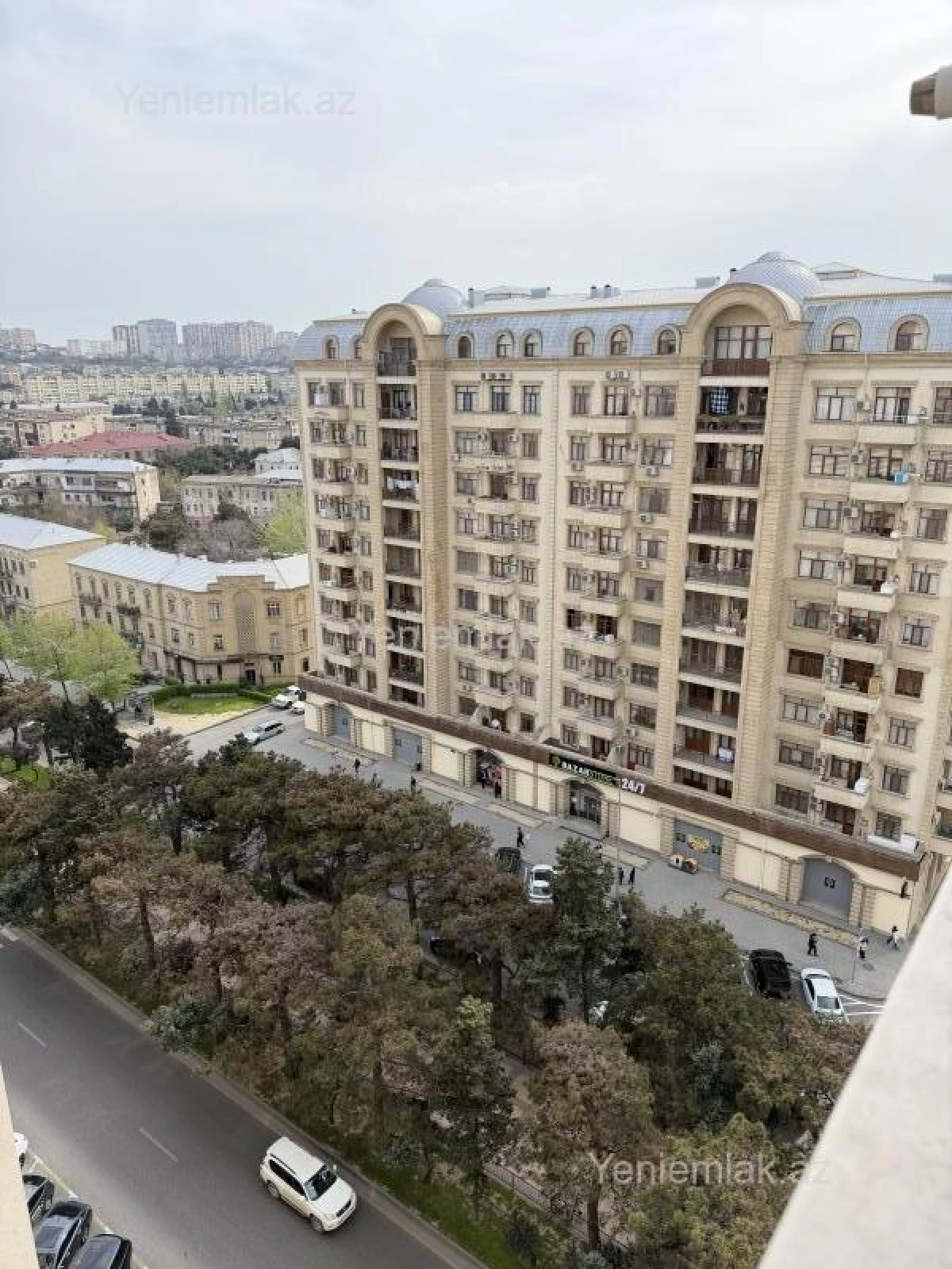 Satılır 3 otaqlı yeni tikili 105 m²