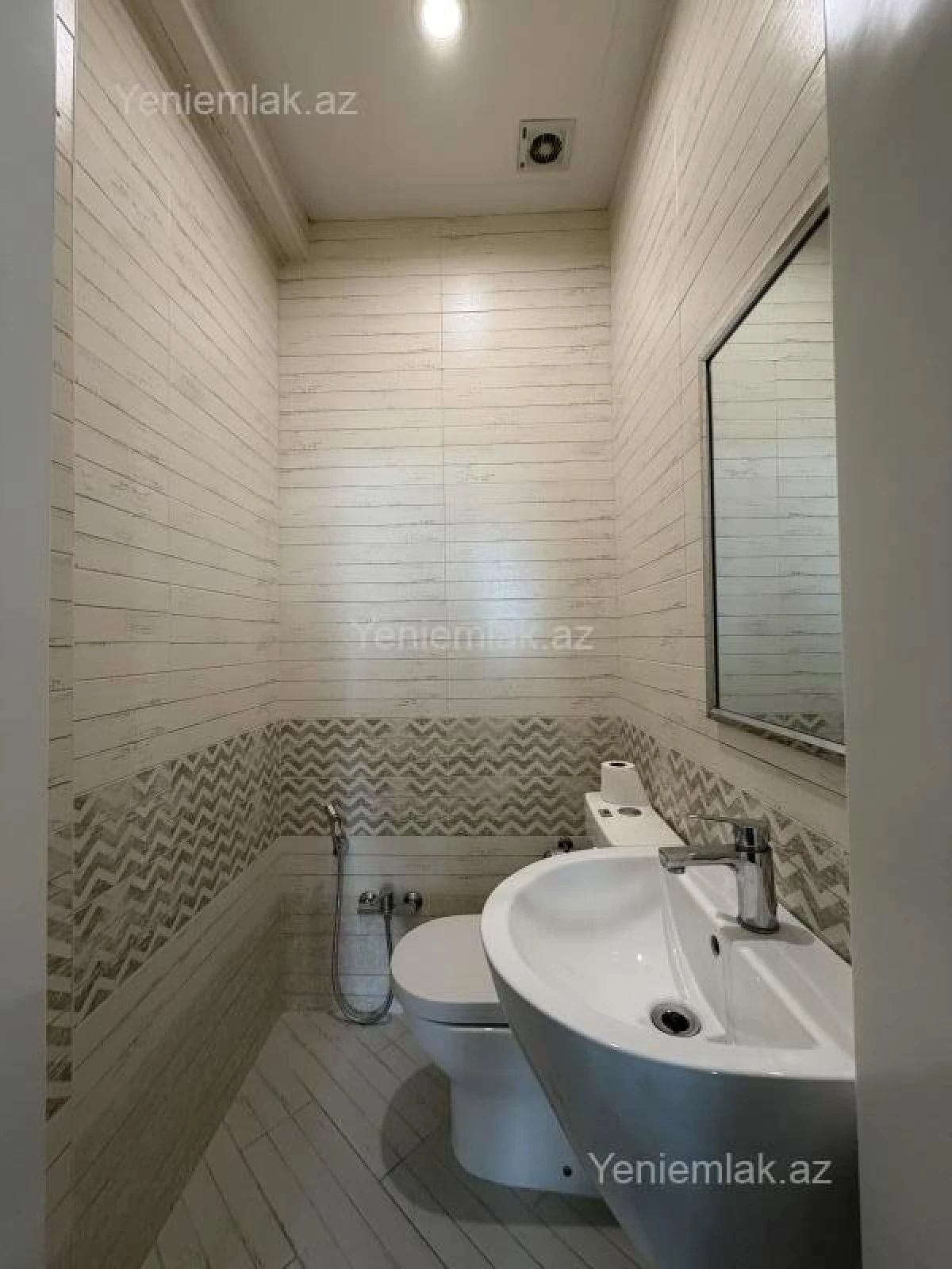 Satılır 3 otaqlı yeni tikili 105 m²