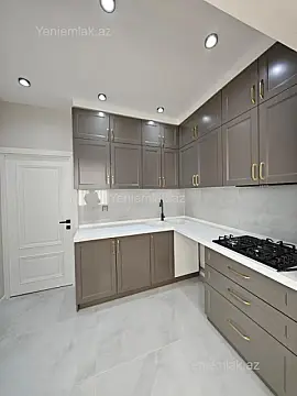 Satılır 4 otaqlı köhnə tikili 100 m² — Bakı, Sabunçu 4 otaq 100.00 m²