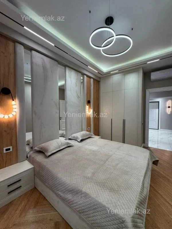 Satılır 2 otaqlı yeni tikili 68 m²