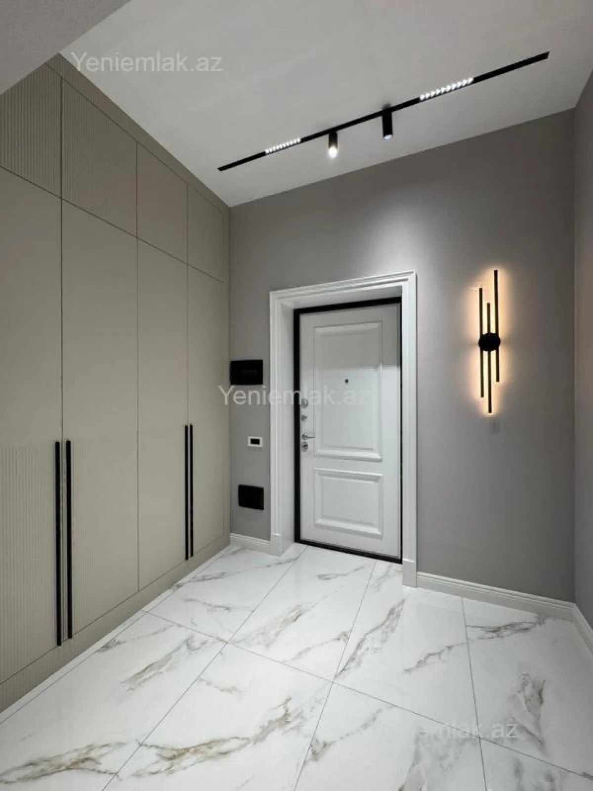 Satılır 2 otaqlı yeni tikili 68 m²