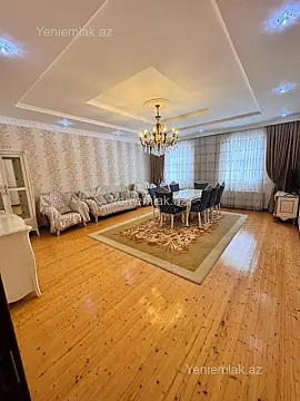 Satılır 6 otaqlı həyət evi 220 m²