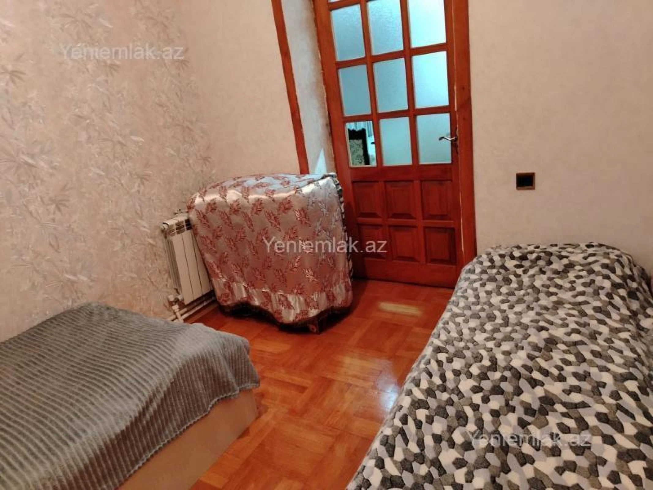 Satılır 3 otaqlı köhnə tikili 85 m²
