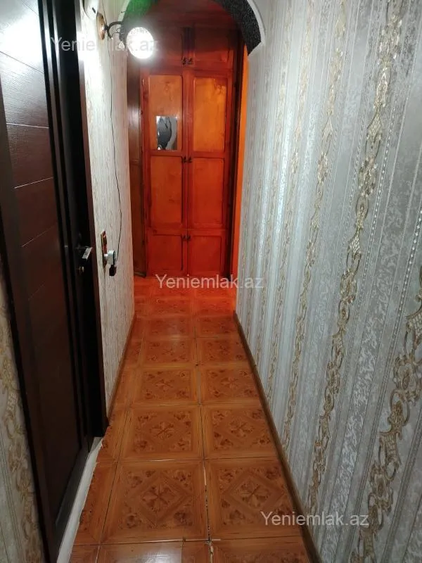 Satılır 3 otaqlı köhnə tikili 85 m²