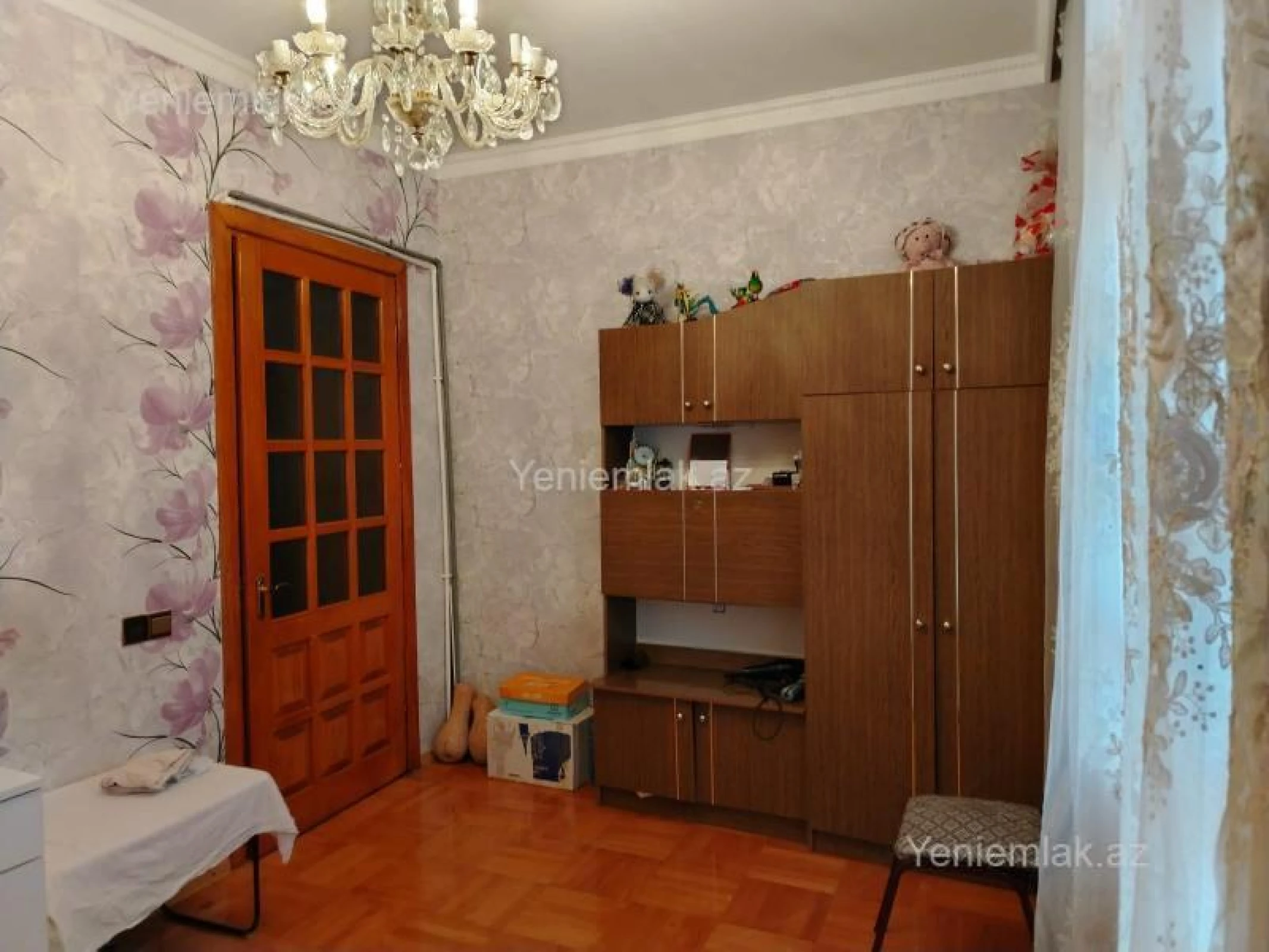 Satılır 3 otaqlı köhnə tikili 85 m²