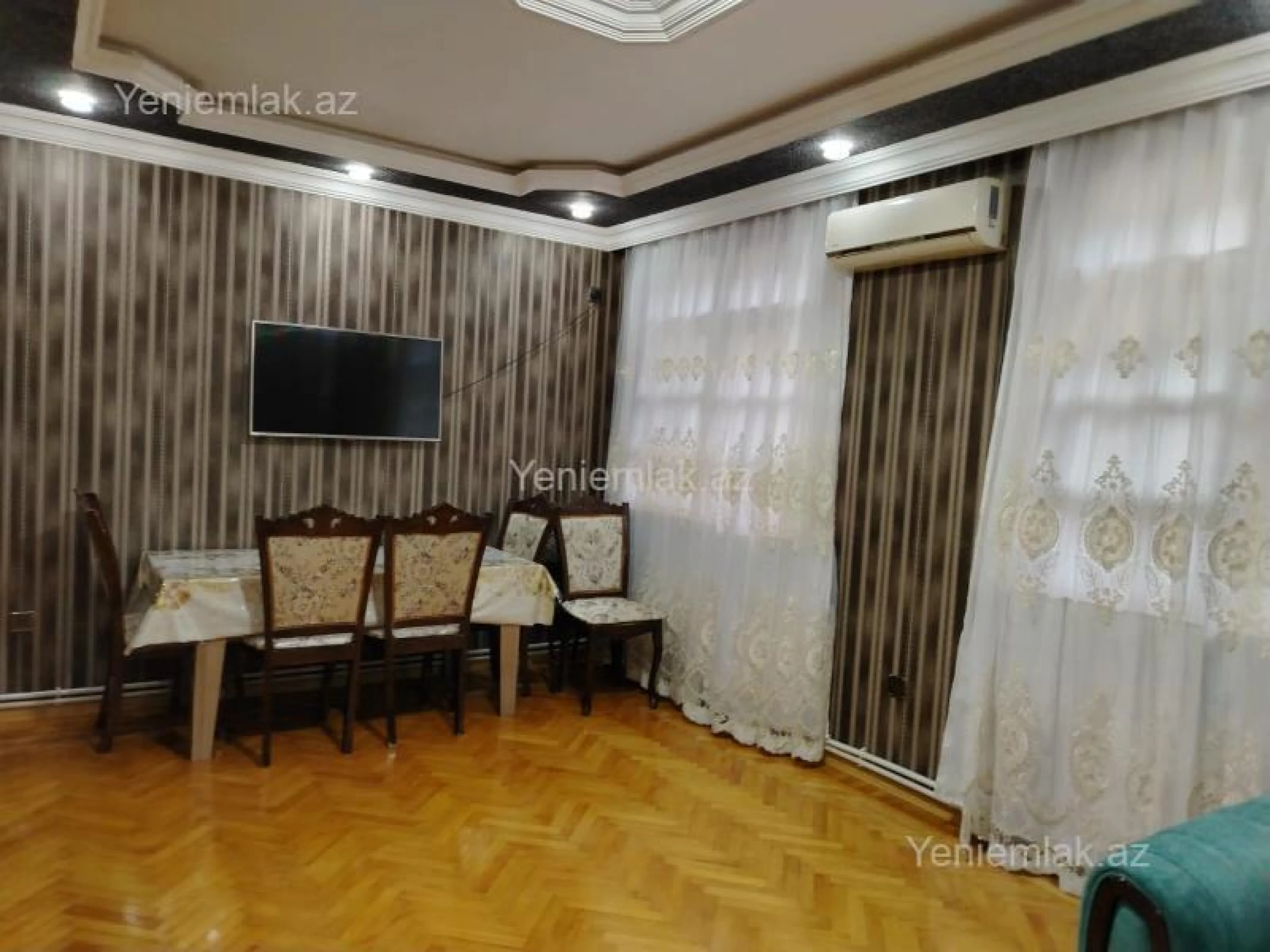 Satılır 3 otaqlı köhnə tikili 85 m²