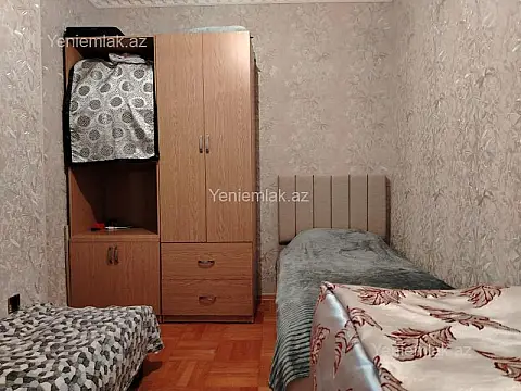Satılır 3 otaqlı köhnə tikili 85 m²