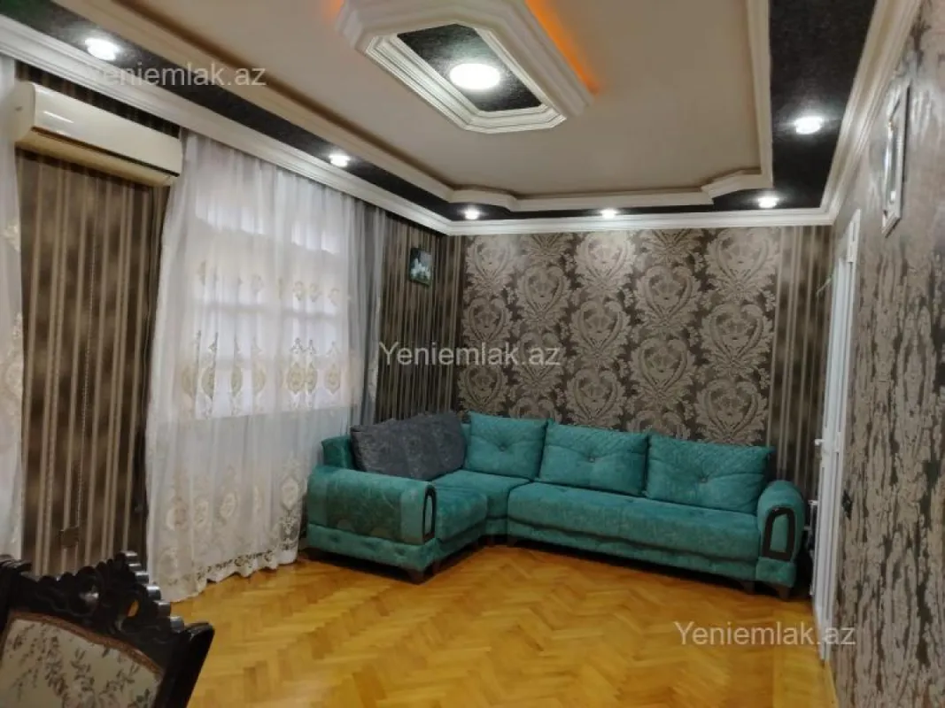 Satılır 3 otaqlı köhnə tikili 85 m²