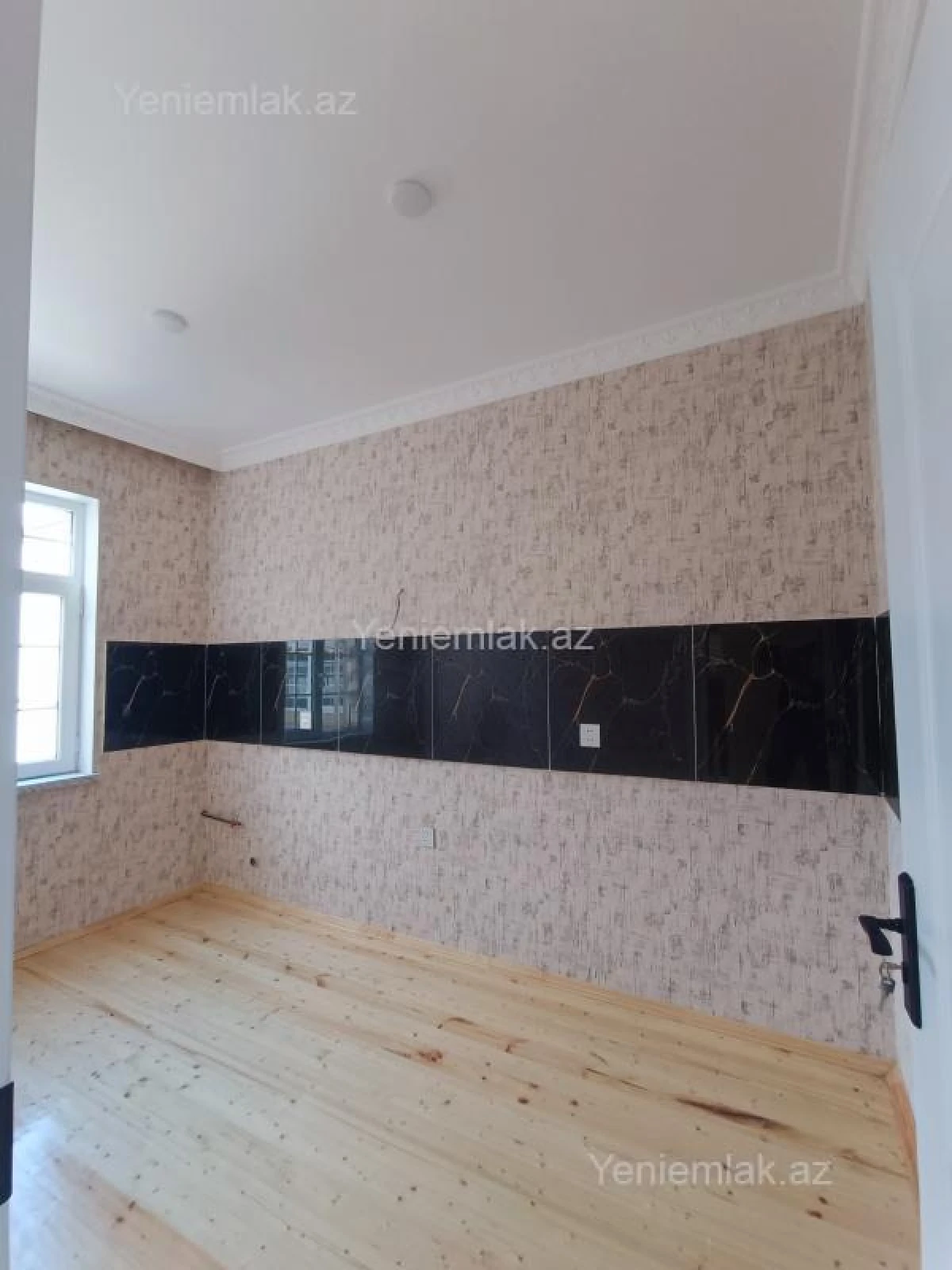 Satılır 3 otaqlı həyət evi 80 m²