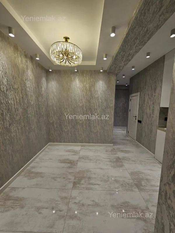 Satılır 2 otaqlı yeni tikili 98 m²