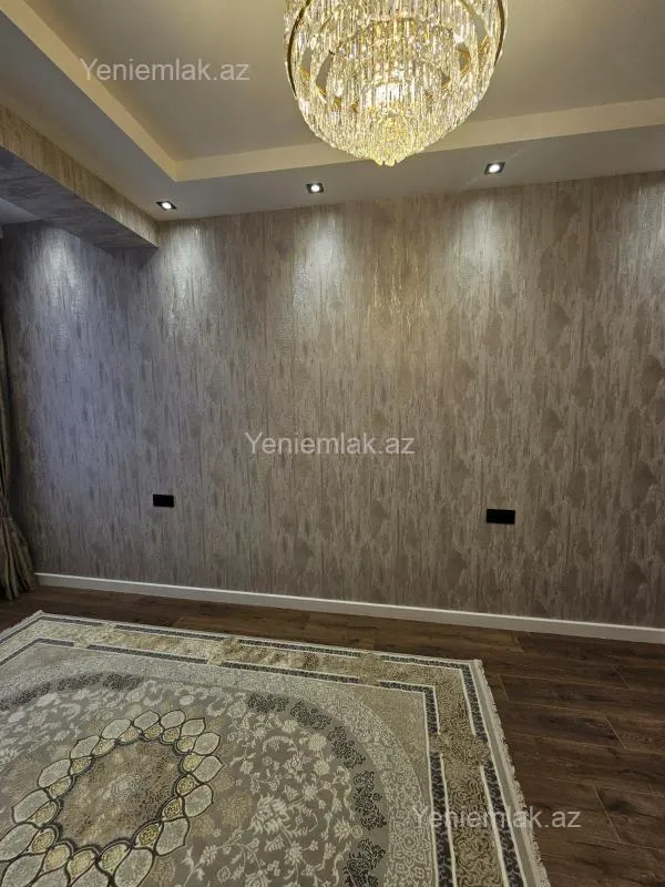 Satılır 2 otaqlı yeni tikili 98 m²