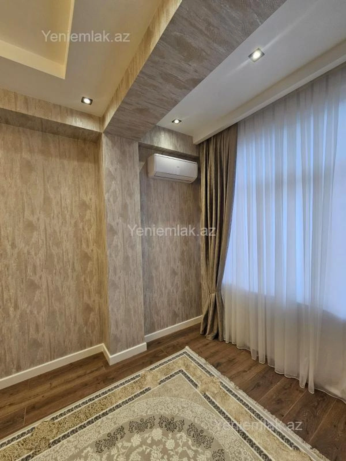 Satılır 2 otaqlı yeni tikili 98 m²