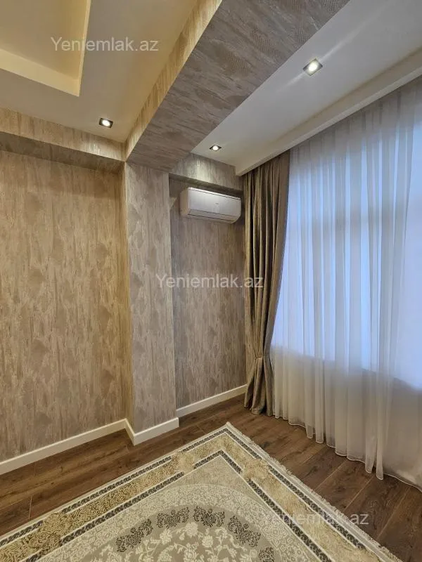 Satılır 2 otaqlı yeni tikili 98 m²
