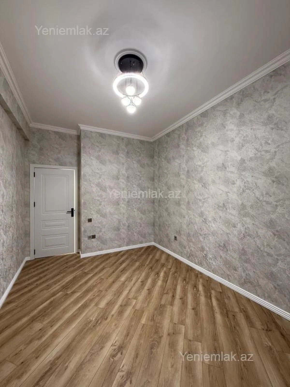 Satılır 2 otaqlı yeni tikili 62 m²