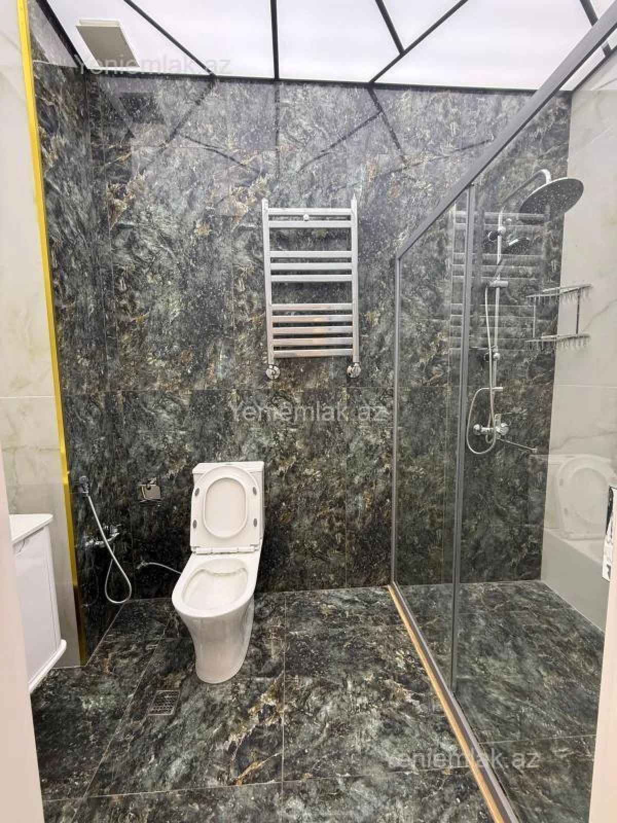 Satılır 3 otaqlı yeni tikili 126 m²