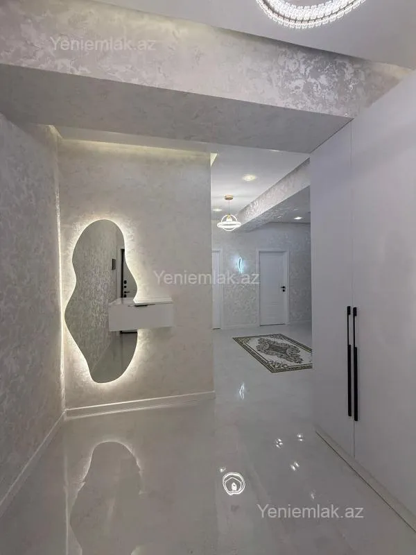 Satılır 3 otaqlı yeni tikili 126 m²