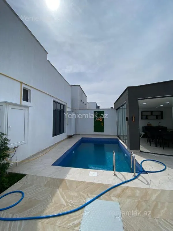 Satılır 4 otaqlı həyət evi 150 m²