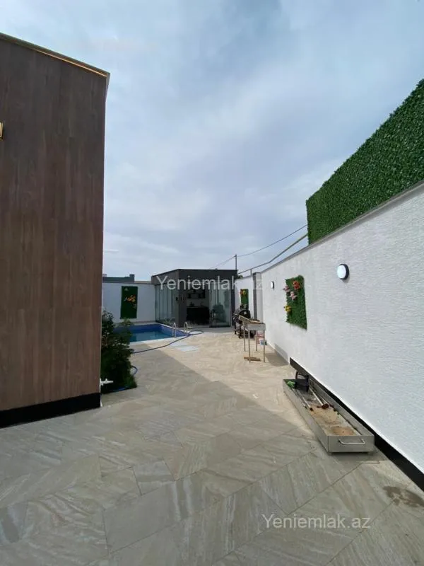 Satılır 4 otaqlı həyət evi 150 m²