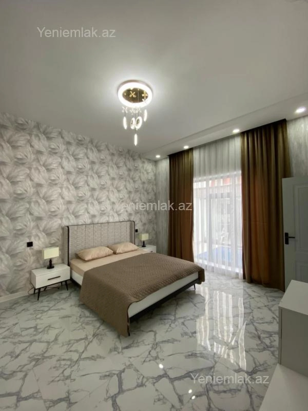 Satılır 4 otaqlı həyət evi 150 m²