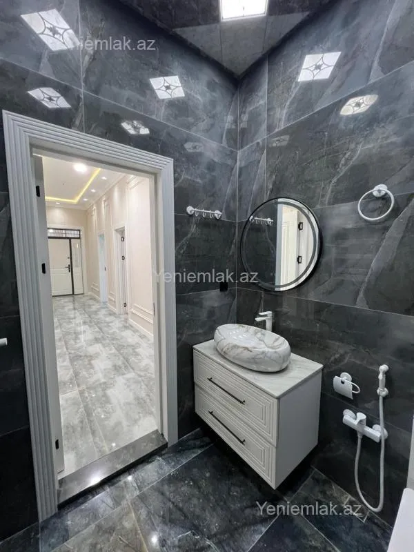 Satılır 3 otaqlı həyət evi 130 m²