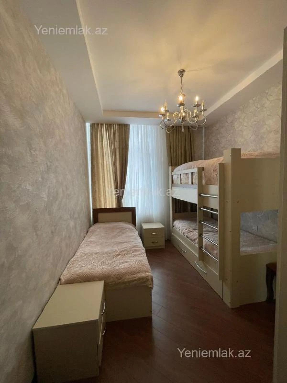 Satılır 6 otaqlı yeni tikili 230 m²