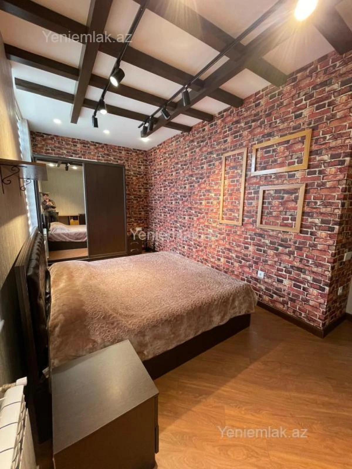 Satılır 6 otaqlı yeni tikili 230 m²