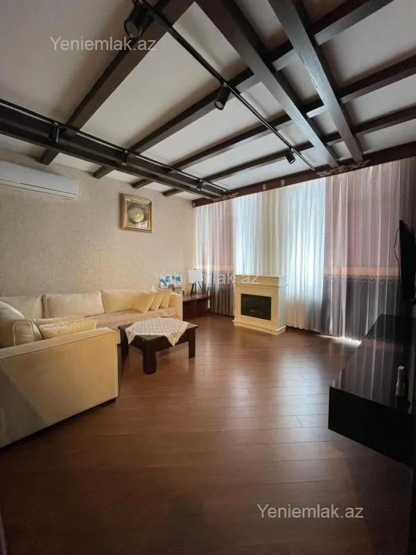 Satılır 6 otaqlı yeni tikili 230 m²